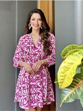 Zara hot Pink & White Patterned belted 3/4 sleeve lighter summer Dress sz small